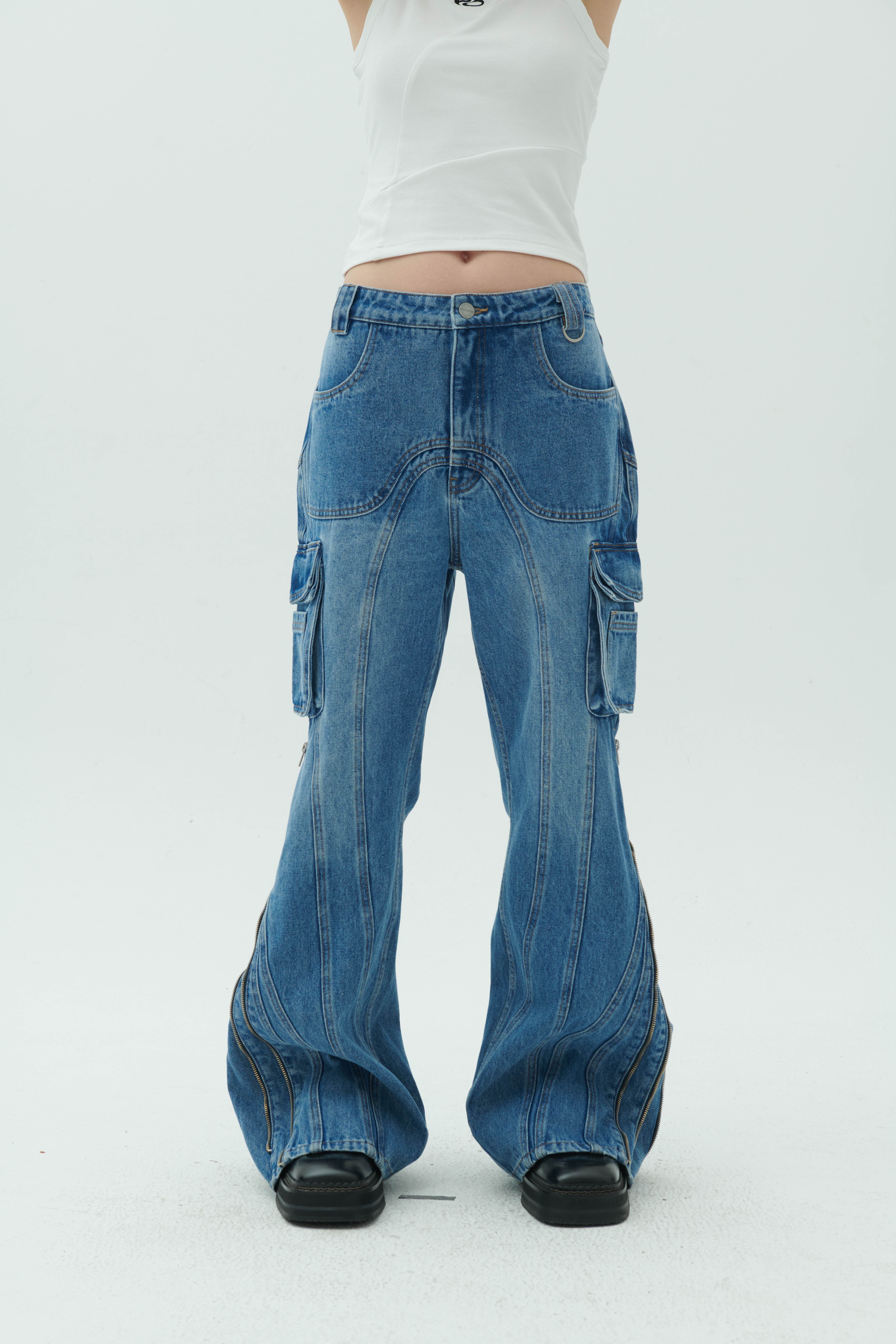 Multi-Pocket Side-Zip Jeans